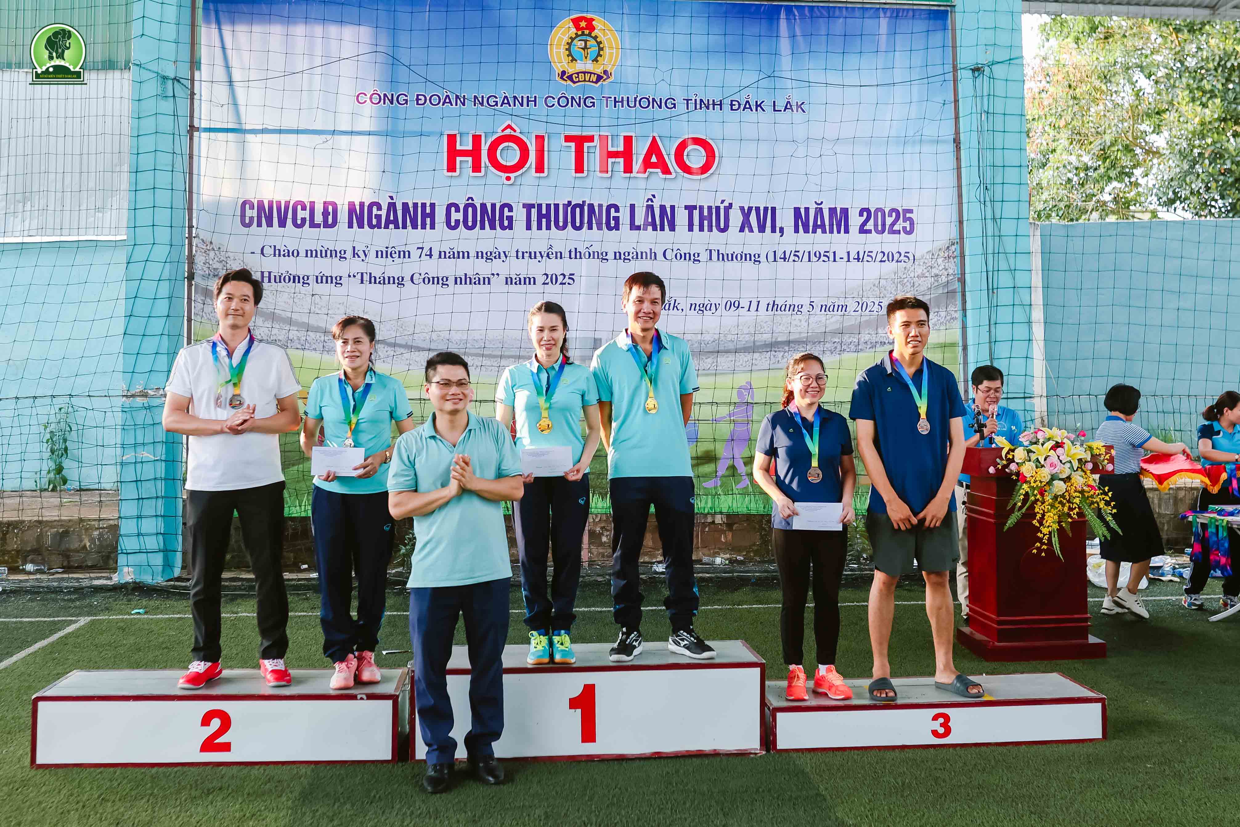 Huy chương Vàng Đôi Nam-Nữ môn Cầu lông